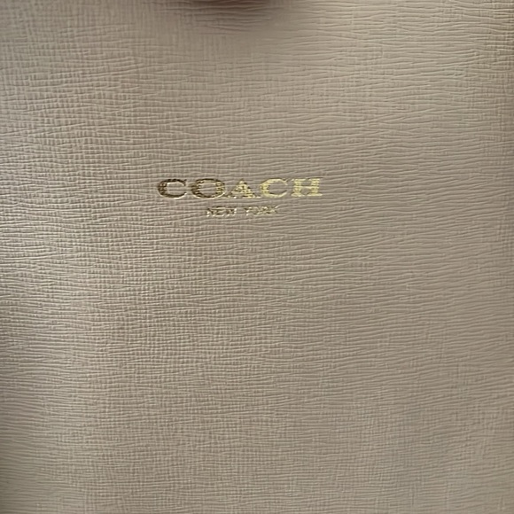 Coach saffiano leather tote - Picture 8 of 10